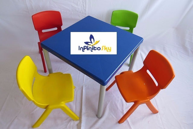 Juego Infantil Con Cuatro Sillas.