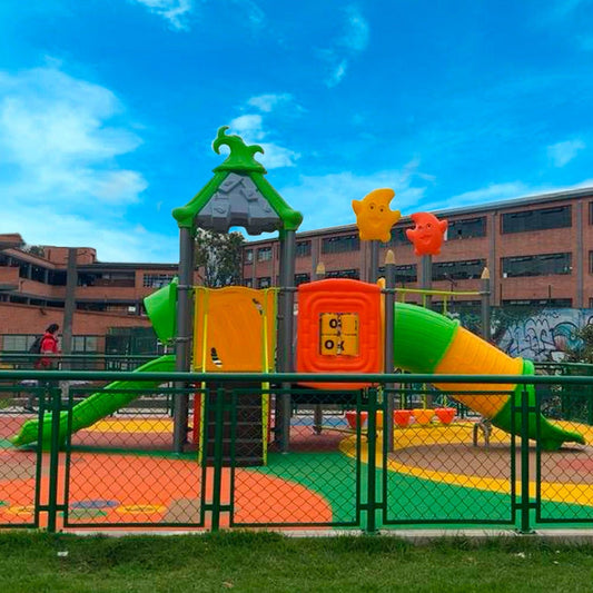 PARQUE INFANTIL #1